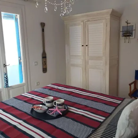 Cosy Greek Style In Chora Naxos Greece