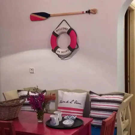 Cosy Greek Style In Chora Naxos Greece *